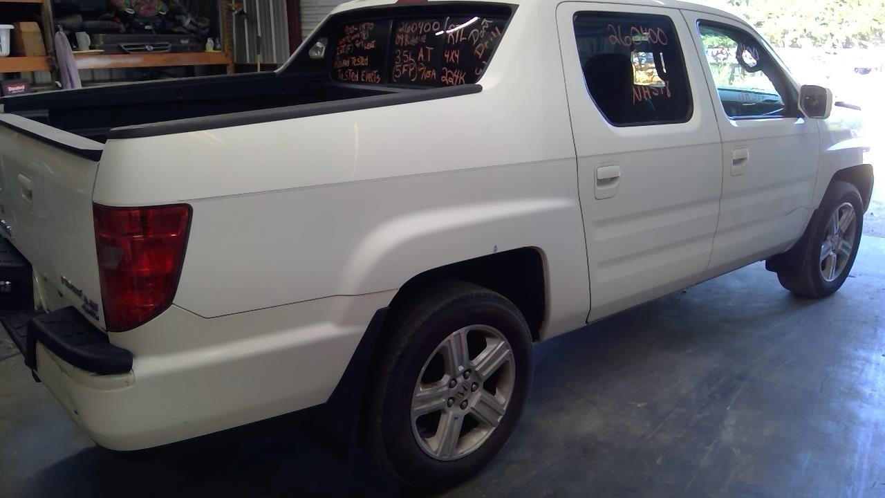 https://f005.backblazeb2.com/file/img-partshotlines-com/Inventory/MS215/Vehicle/15231_03.jpg