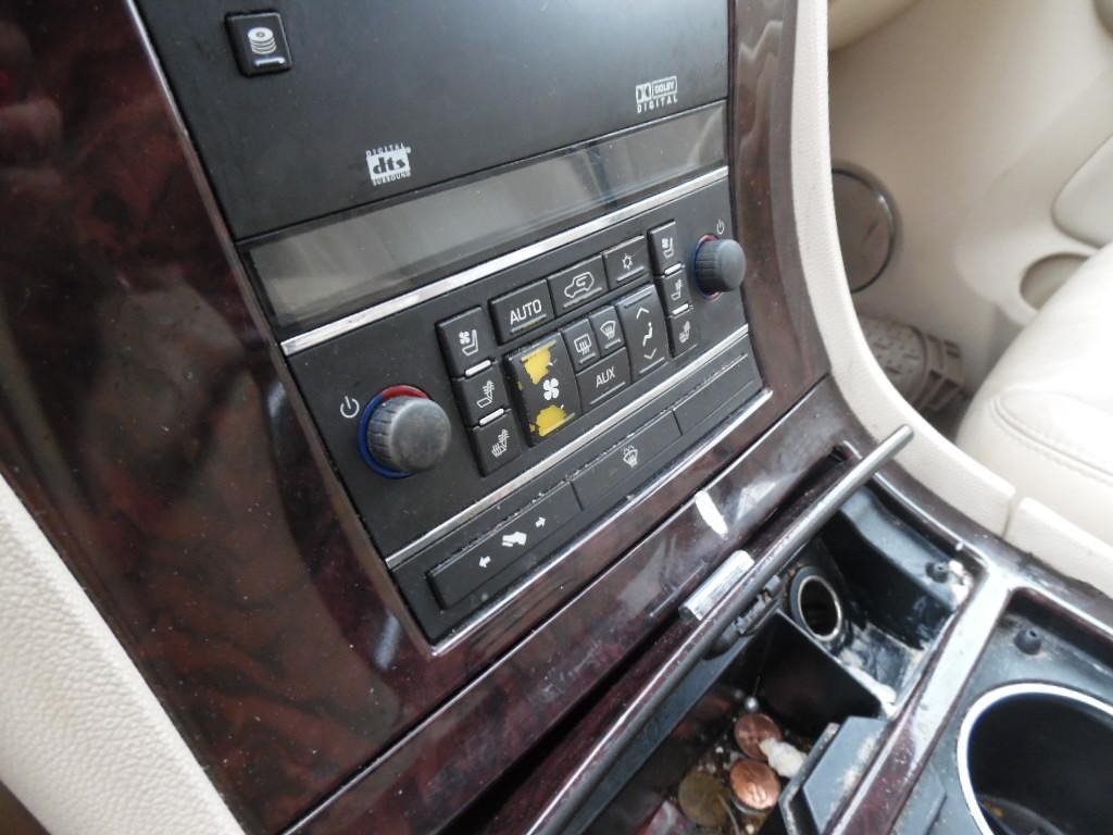i/a/g/j/834668fa-7966-4e19-bfc2-e248ba3d7979.JPG