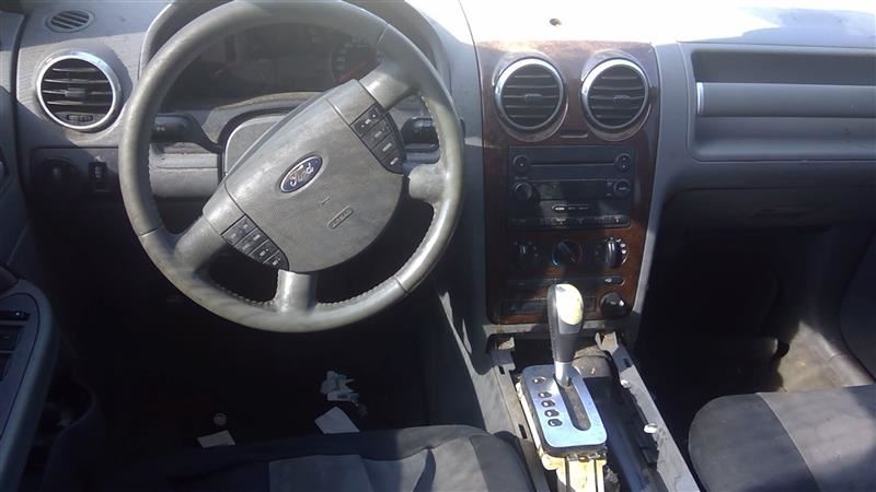 https://f005.backblazeb2.com/file/img-partshotlines-com/Inventory/MS293/Vehicle/12353_05.jpg