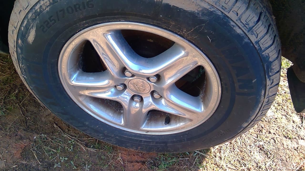 https://f005.backblazeb2.com/file/img-partshotlines-com/Inventory/MS293/Vehicle/13275_09.jpg