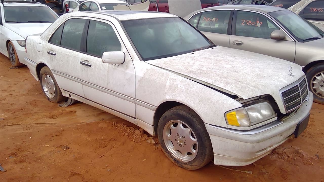 https://f005.backblazeb2.com/file/img-partshotlines-com/Inventory/MS293/Vehicle/13648_02.jpg