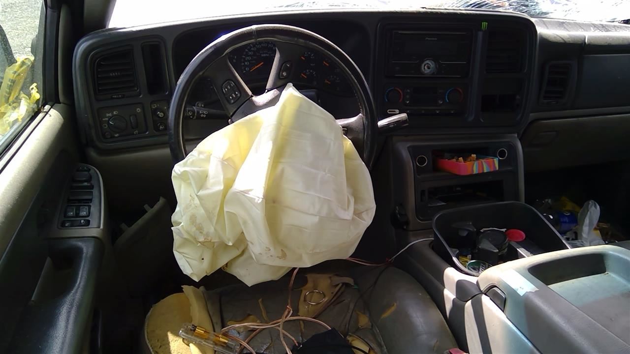 https://f005.backblazeb2.com/file/img-partshotlines-com/Inventory/MS293/Vehicle/13858_05.jpg