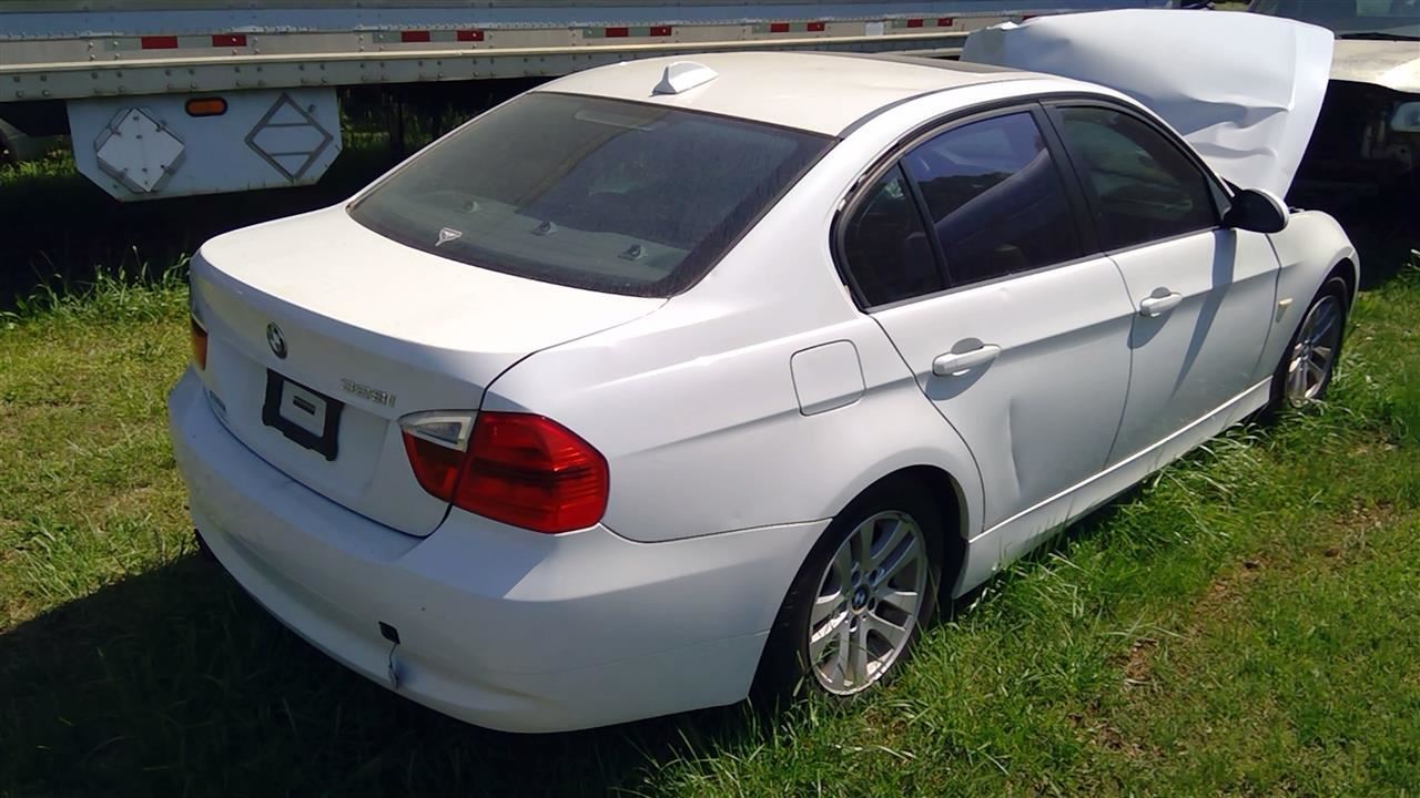https://f005.backblazeb2.com/file/img-partshotlines-com/Inventory/MS293/Vehicle/13975_03.jpg