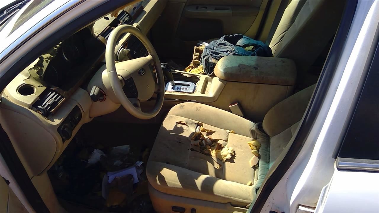https://f005.backblazeb2.com/file/img-partshotlines-com/Inventory/MS293/Vehicle/13976_06.jpg