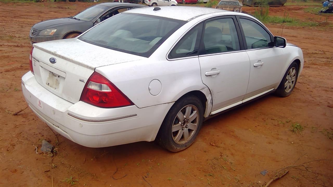 https://f005.backblazeb2.com/file/img-partshotlines-com/Inventory/MS293/Vehicle/14614_03.jpg