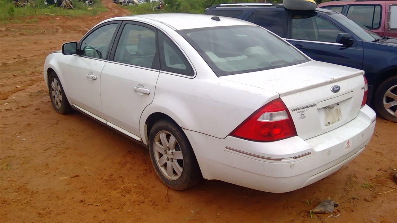 https://f005.backblazeb2.com/file/img-partshotlines-com/Inventory/MS293/Vehicle/14614_04.jpg
