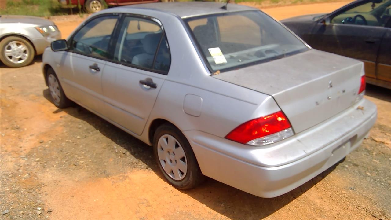 https://f005.backblazeb2.com/file/img-partshotlines-com/Inventory/MS293/Vehicle/14654_04.jpg