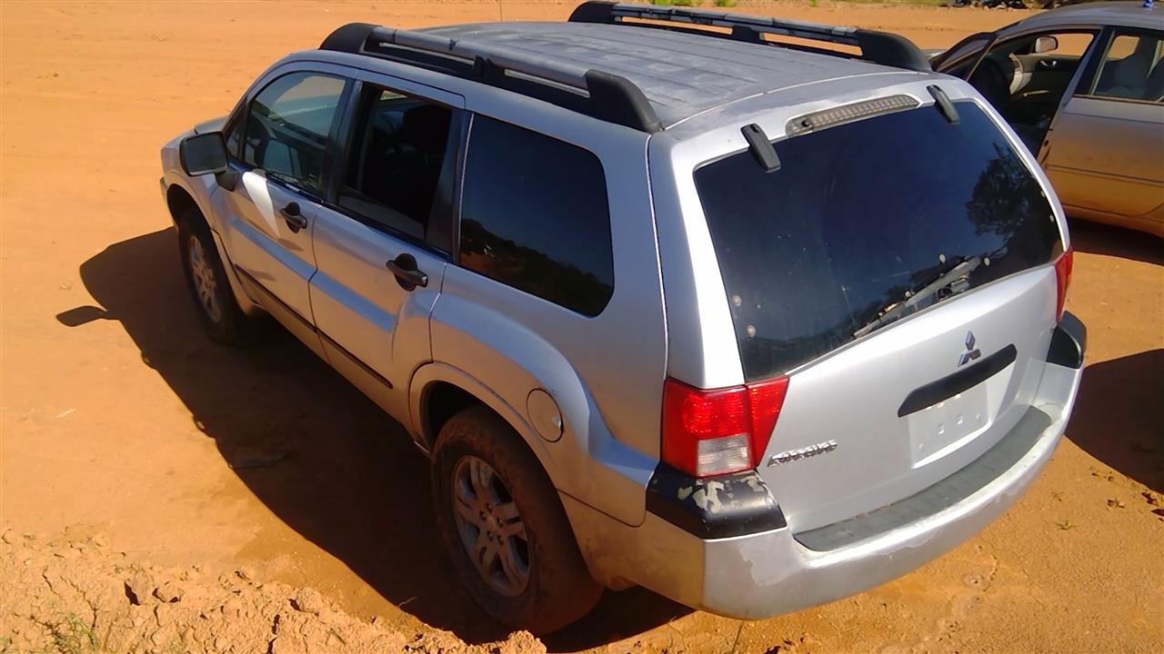 https://f005.backblazeb2.com/file/img-partshotlines-com/Inventory/MS293/Vehicle/14732_04.jpg