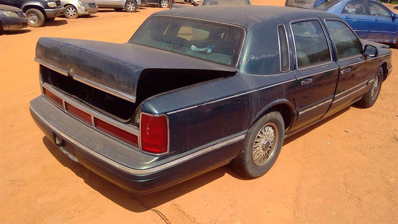 https://f005.backblazeb2.com/file/img-partshotlines-com/Inventory/MS293/Vehicle/14777_03.jpg