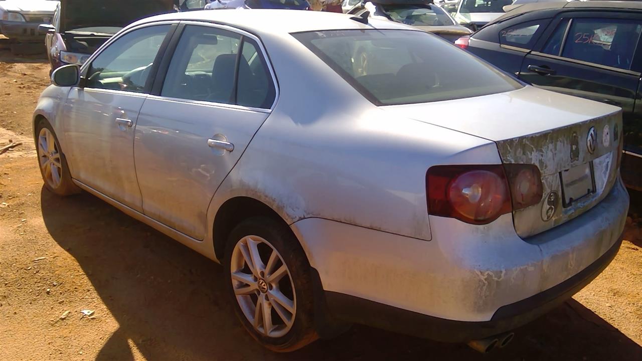 https://f005.backblazeb2.com/file/img-partshotlines-com/Inventory/MS293/Vehicle/14912_04.jpg