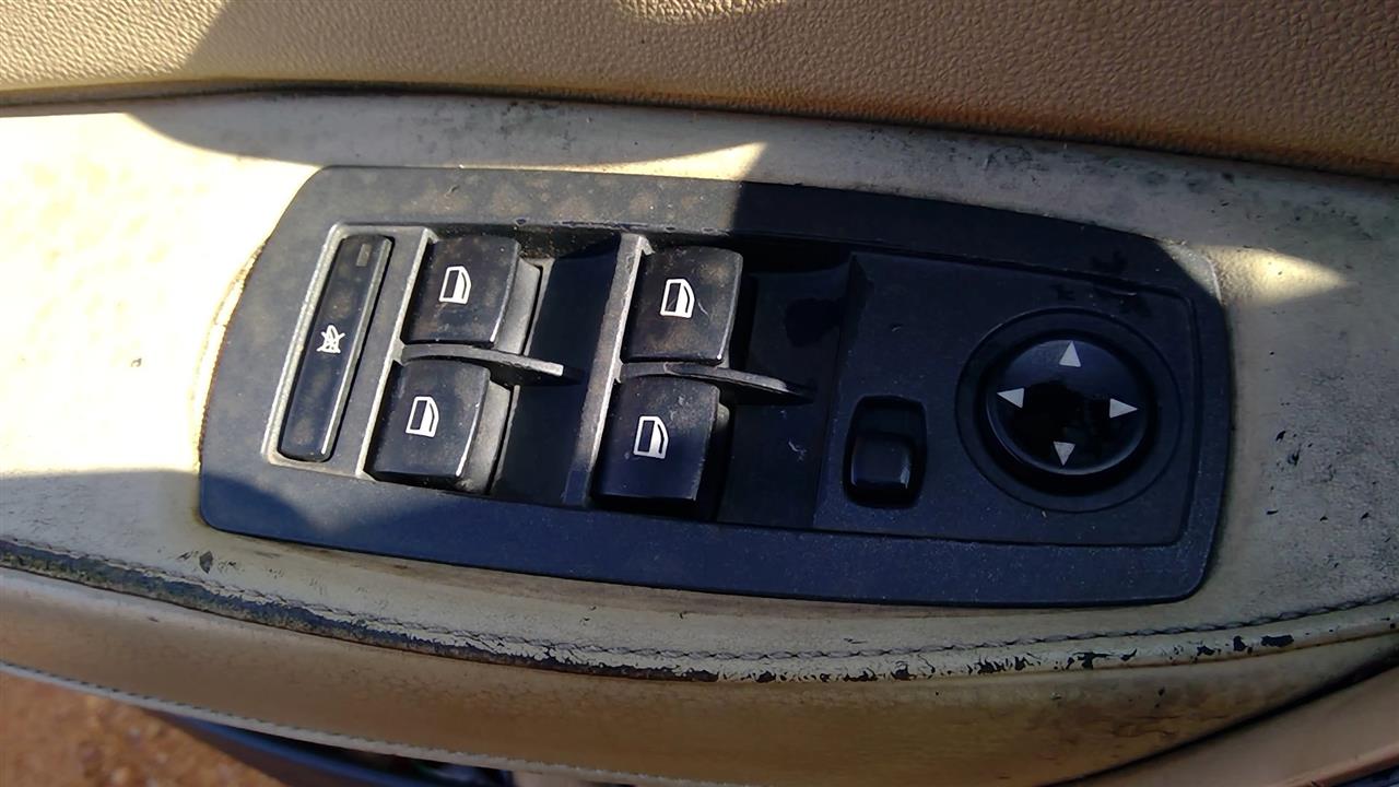 https://f005.backblazeb2.com/file/img-partshotlines-com/Inventory/MS293/Vehicle/15187_01.jpg