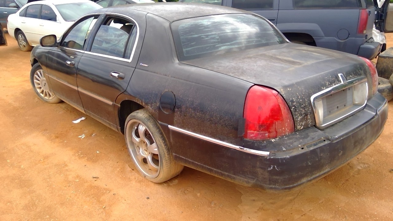 https://f005.backblazeb2.com/file/img-partshotlines-com/Inventory/MS293/Vehicle/15437_04.jpg