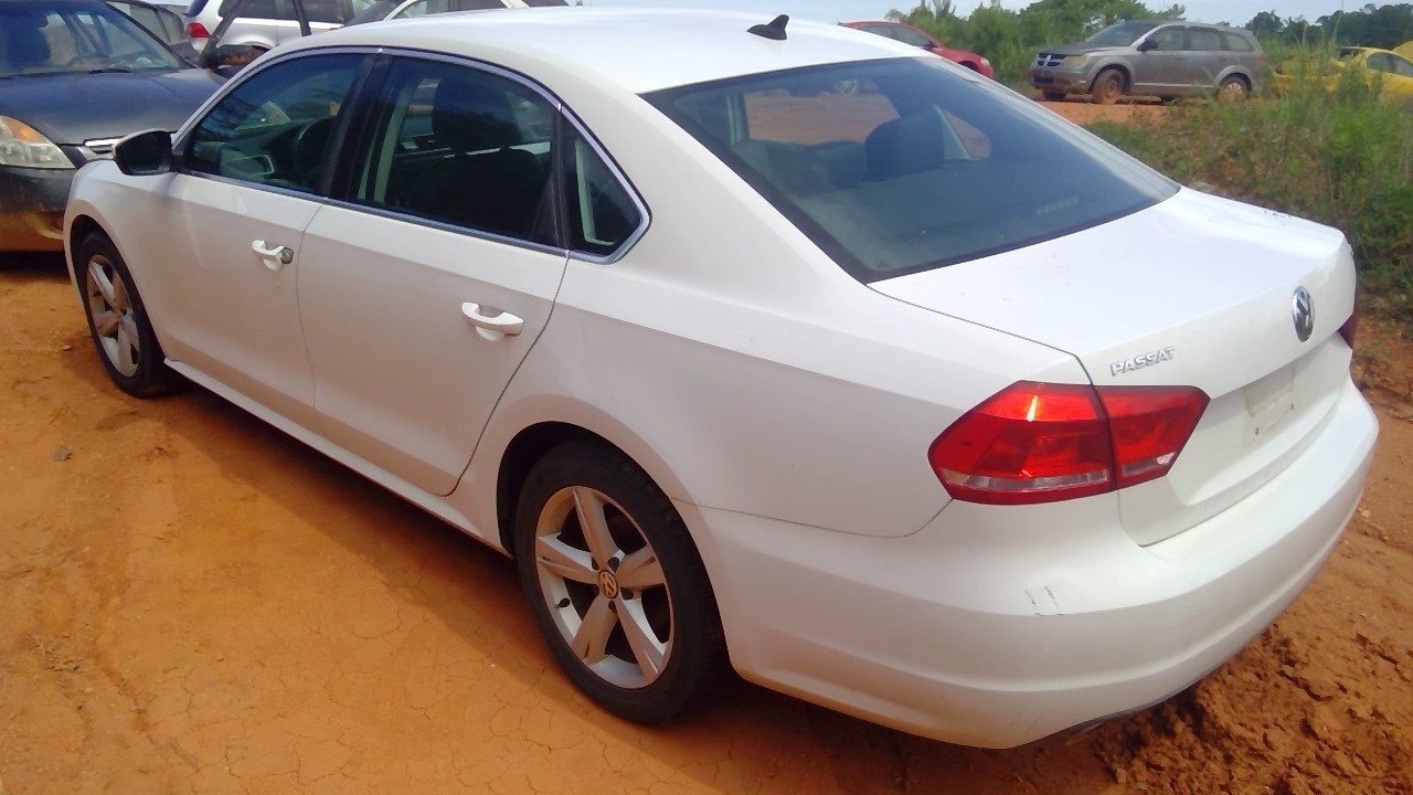 https://f005.backblazeb2.com/file/img-partshotlines-com/Inventory/MS293/Vehicle/15532_04.jpg