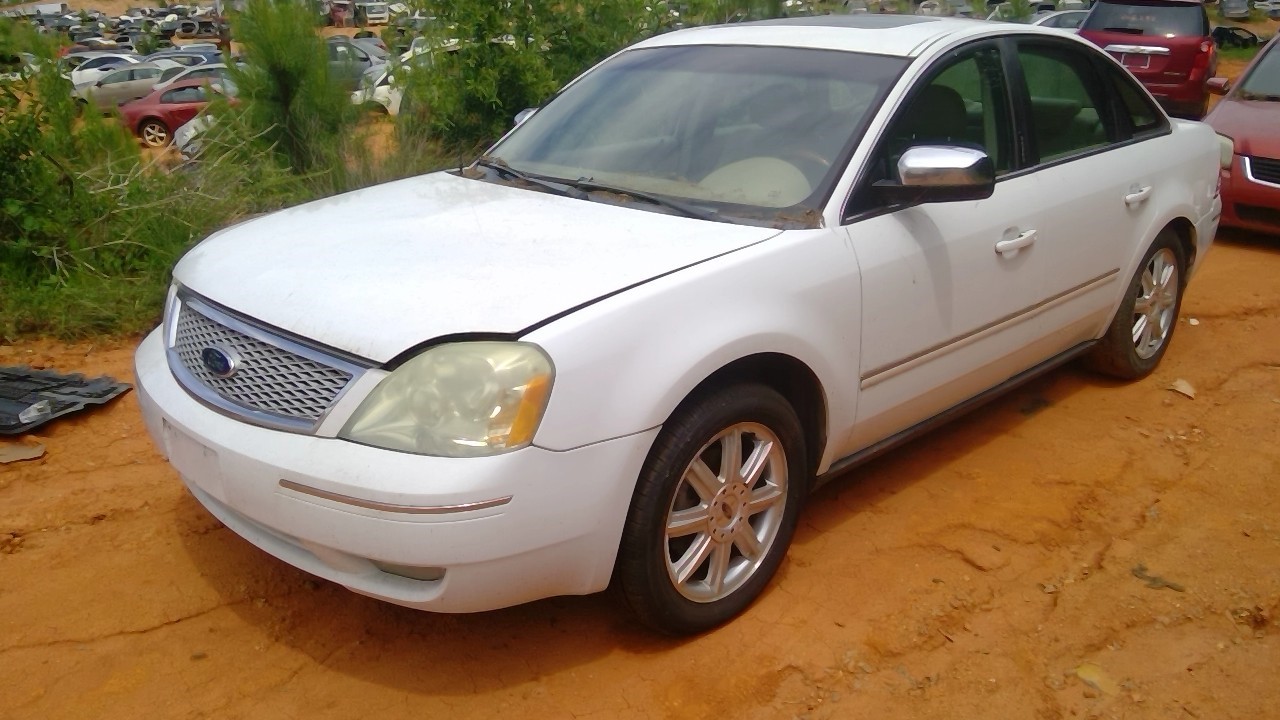 https://f005.backblazeb2.com/file/img-partshotlines-com/Inventory/MS293/Vehicle/15533_01.jpg