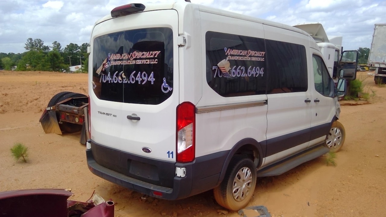 https://f005.backblazeb2.com/file/img-partshotlines-com/Inventory/MS293/Vehicle/15611_03.jpg