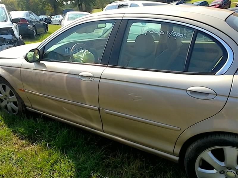 https://f005.backblazeb2.com/file/img-partshotlines-com/Inventory/MS293/Vehicle/5465_04.jpg