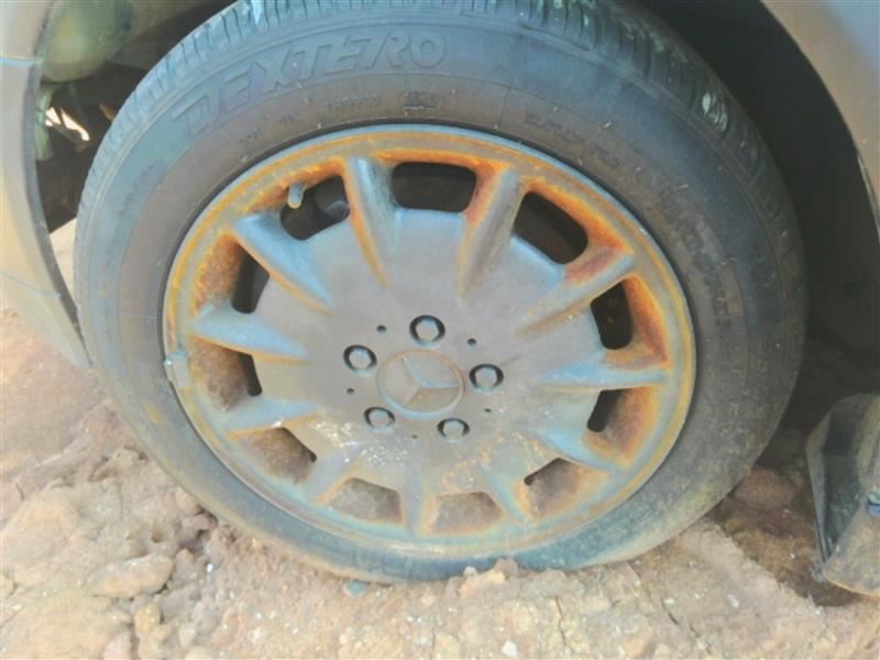 https://f005.backblazeb2.com/file/img-partshotlines-com/Inventory/MS293/Vehicle/8411_08.jpg