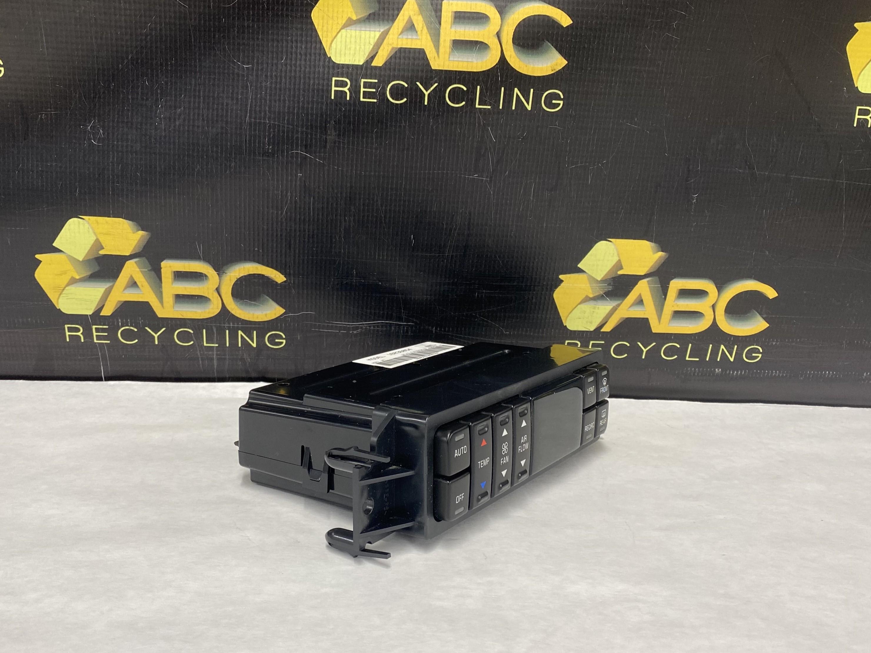 https://f005.backblazeb2.com/file/img-partshotlines-com/Inventory/MS771/2024/1100-4/1D7429564E8149AE94588449AA970D76003.jpg