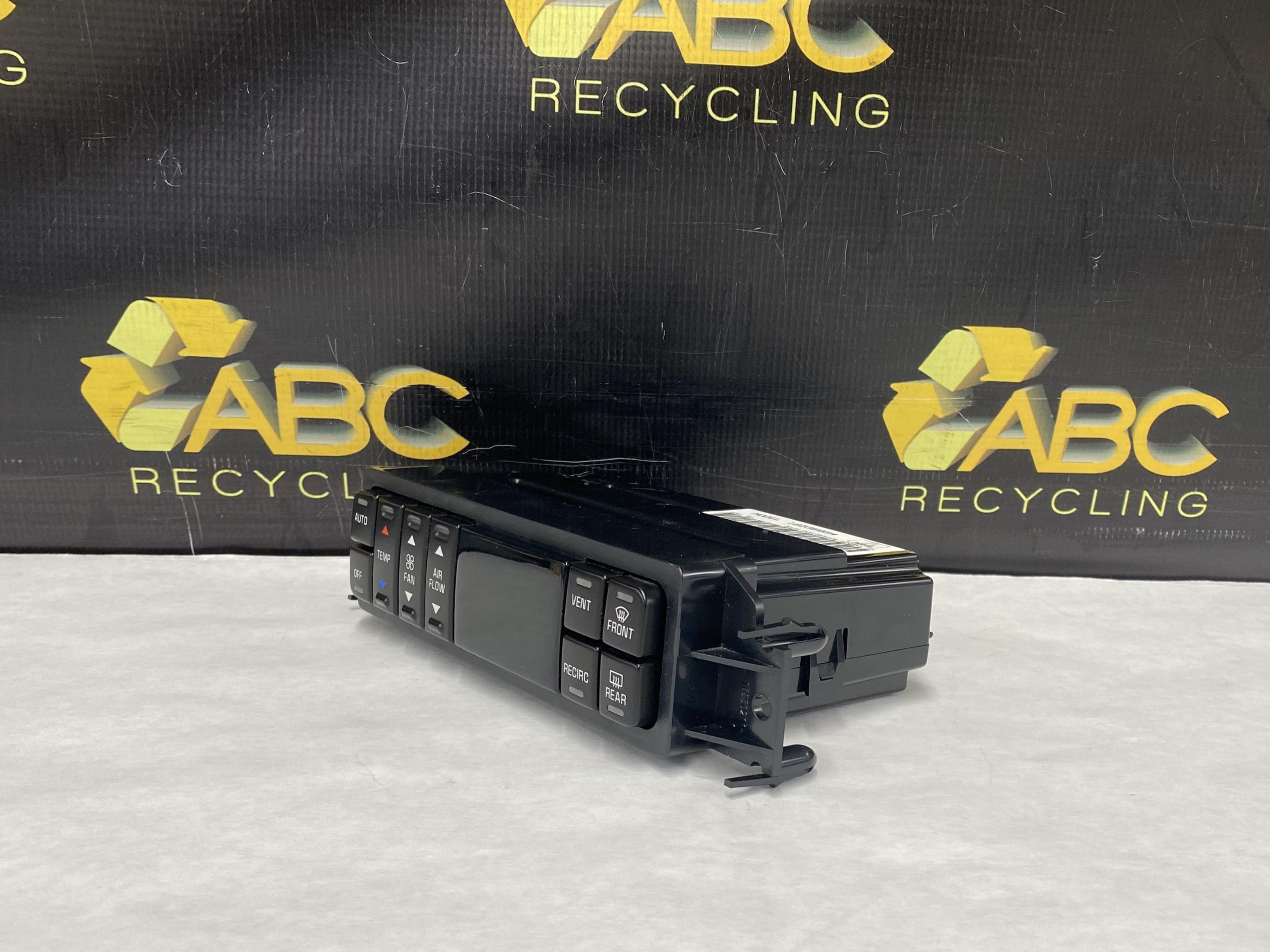 https://f005.backblazeb2.com/file/img-partshotlines-com/Inventory/MS771/2024/1100-4/1D7429564E8149AE94588449AA970D76004.jpg