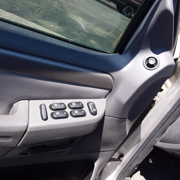 https://f005.backblazeb2.com/file/img-partshotlines-com/Inventory/MS78/Vehicle/5881_03.jpg