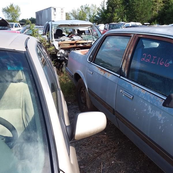 https://f005.backblazeb2.com/file/img-partshotlines-com/Inventory/MS78/Vehicle/5986_11.jpg