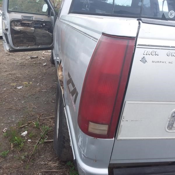 https://f005.backblazeb2.com/file/img-partshotlines-com/Inventory/MS78/Vehicle/6079_13.jpg