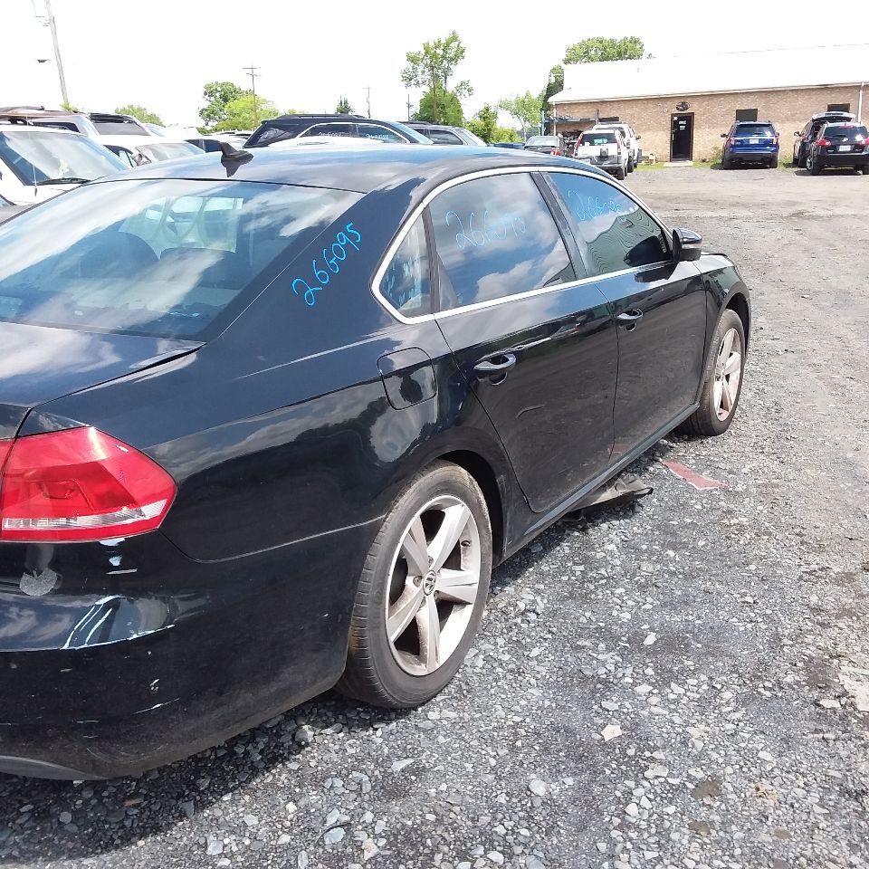 https://f005.backblazeb2.com/file/img-partshotlines-com/Inventory/MS78/Vehicle/6545_11.jpg
