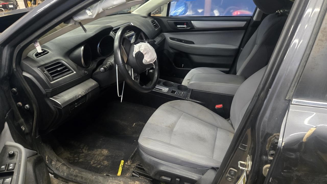 https://f005.backblazeb2.com/file/img-partshotlines-com/Inventory/NE124/Vehicle/9398_06.jpg