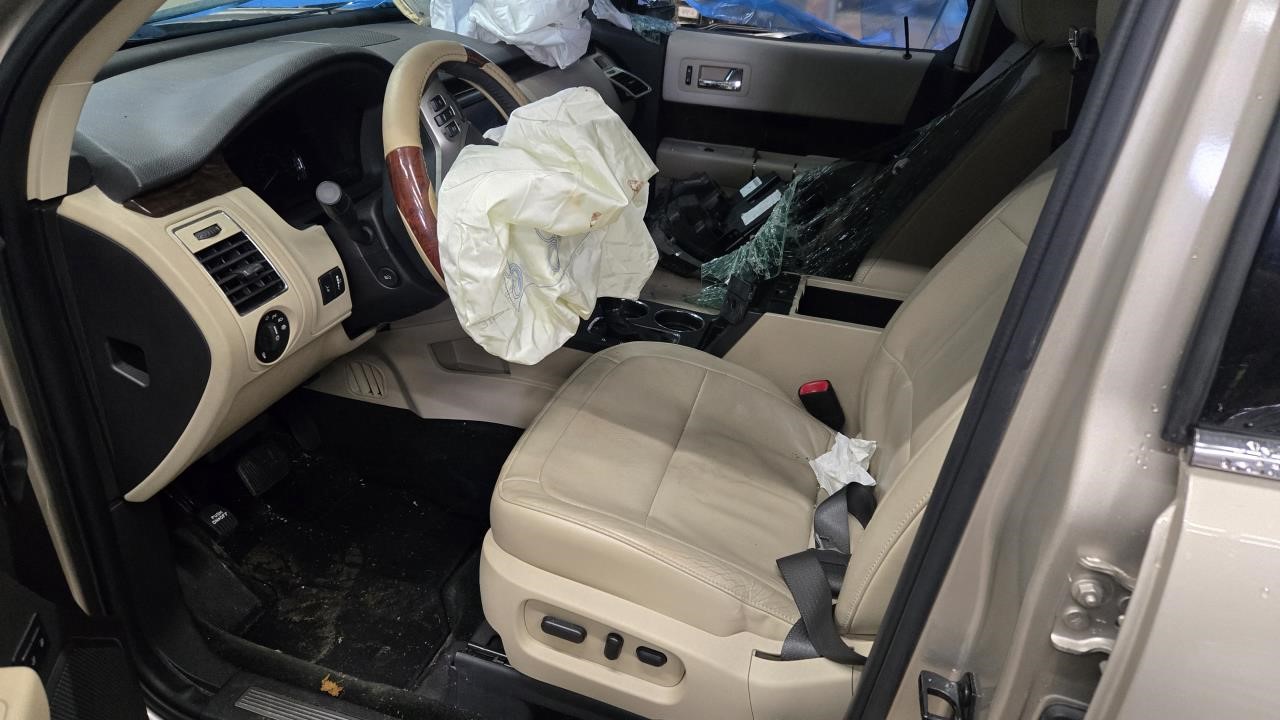 https://f005.backblazeb2.com/file/img-partshotlines-com/Inventory/NE124/Vehicle/9403_03.jpg