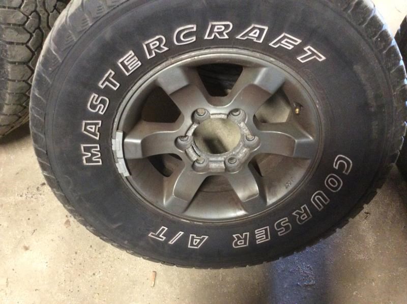 https://f005.backblazeb2.com/file/img-partshotlines-com/Inventory/NE126/Vehicle/7300_04.jpg
