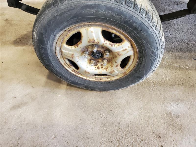 https://f005.backblazeb2.com/file/img-partshotlines-com/Inventory/NE126/Vehicle/7670_10.jpg