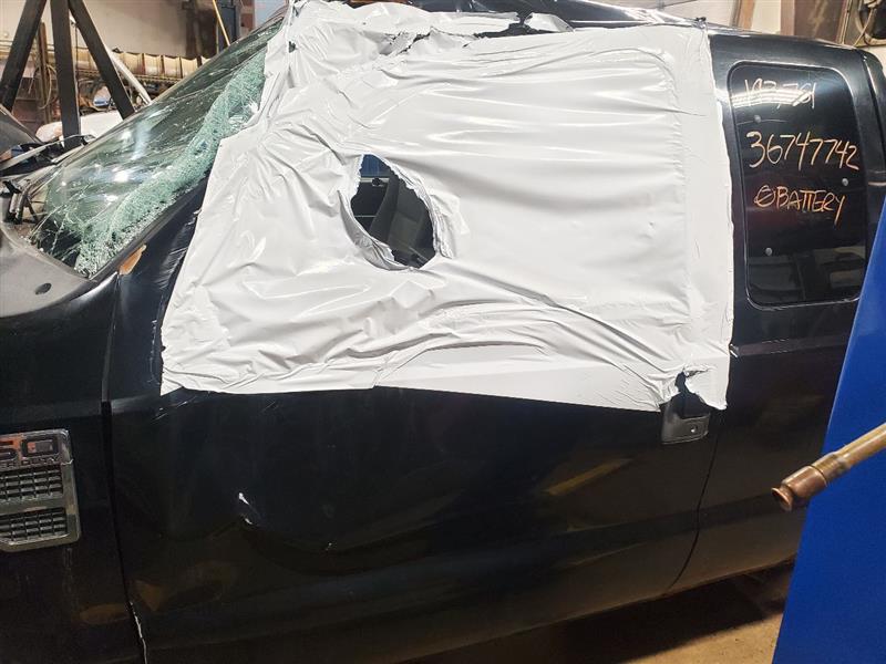 https://f005.backblazeb2.com/file/img-partshotlines-com/Inventory/NE126/Vehicle/7885_11.jpg