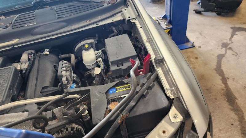 https://f005.backblazeb2.com/file/img-partshotlines-com/Inventory/NE126/Vehicle/7956_06.jpg