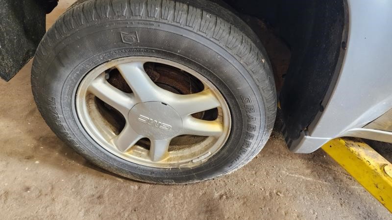 https://f005.backblazeb2.com/file/img-partshotlines-com/Inventory/NE126/Vehicle/7956_08.jpg
