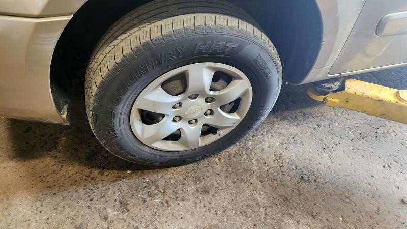 https://f005.backblazeb2.com/file/img-partshotlines-com/Inventory/NE126/Vehicle/8025_09.jpg