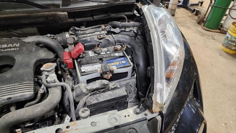 https://f005.backblazeb2.com/file/img-partshotlines-com/Inventory/NE126/Vehicle/8093_06.jpg