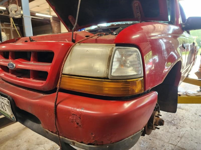 https://f005.backblazeb2.com/file/img-partshotlines-com/Inventory/NE126/Vehicle/8237_03.jpg