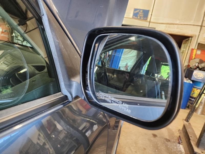 https://f005.backblazeb2.com/file/img-partshotlines-com/Inventory/NE126/Vehicle/8281_03.jpg