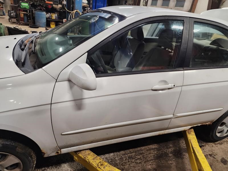 https://f005.backblazeb2.com/file/img-partshotlines-com/Inventory/NE126/Vehicle/8284_10.jpg