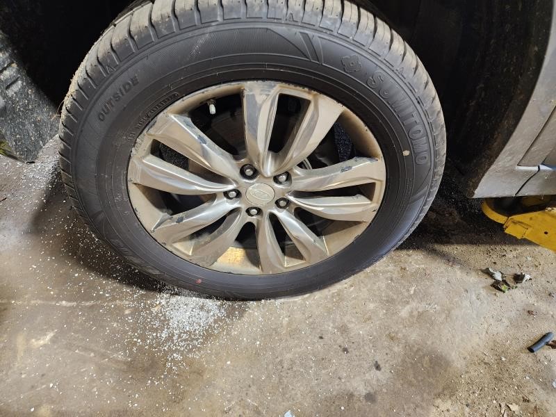 https://f005.backblazeb2.com/file/img-partshotlines-com/Inventory/NE126/Vehicle/8355_09.jpg
