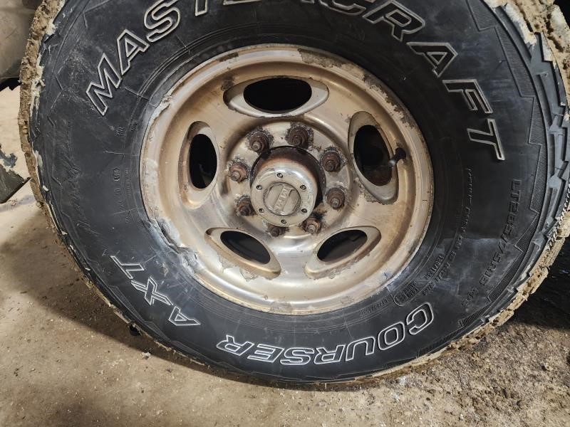 https://f005.backblazeb2.com/file/img-partshotlines-com/Inventory/NE126/Vehicle/8468_10.jpg