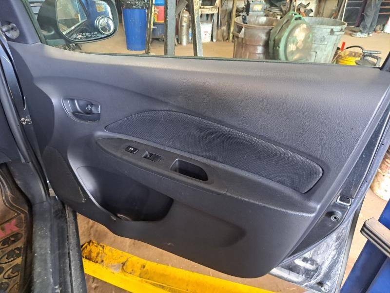 https://f005.backblazeb2.com/file/img-partshotlines-com/Inventory/NE126/Vehicle/8541_06.jpg
