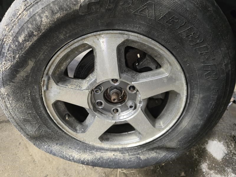 https://f005.backblazeb2.com/file/img-partshotlines-com/Inventory/NE126/Vehicle/8562_04.jpg