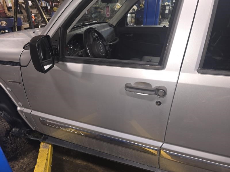 https://f005.backblazeb2.com/file/img-partshotlines-com/Inventory/NE126/Vehicle/8611_08.jpg
