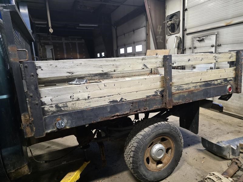 https://f005.backblazeb2.com/file/img-partshotlines-com/Inventory/NE126/Vehicle/8613_12.jpg