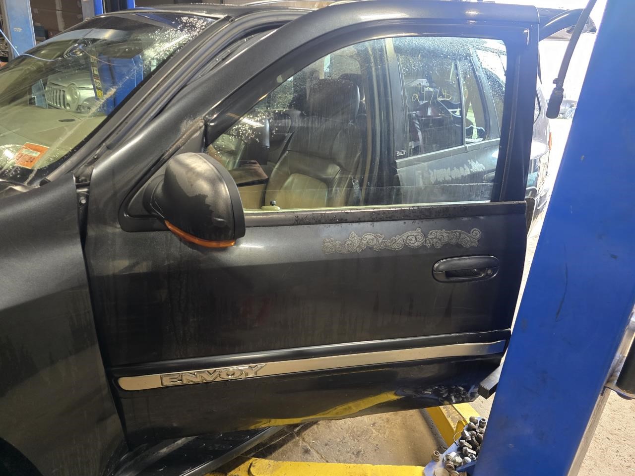 https://f005.backblazeb2.com/file/img-partshotlines-com/Inventory/NE126/Vehicle/8627_12.jpg