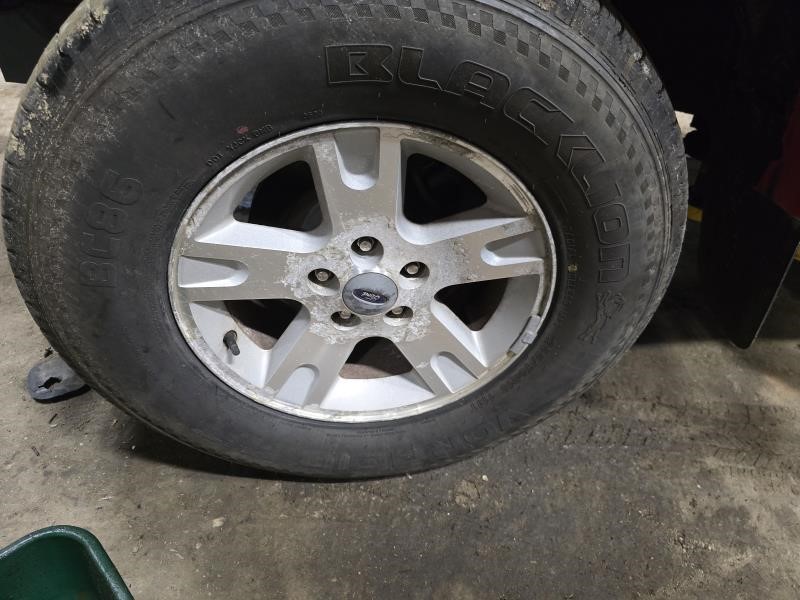 https://f005.backblazeb2.com/file/img-partshotlines-com/Inventory/NE126/Vehicle/8635_11.jpg