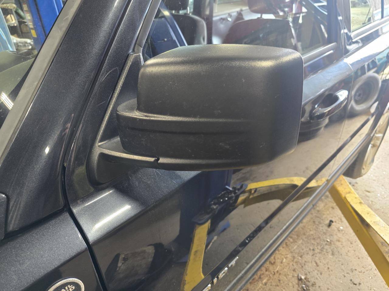 https://f005.backblazeb2.com/file/img-partshotlines-com/Inventory/NE126/Vehicle/8687_10.jpg