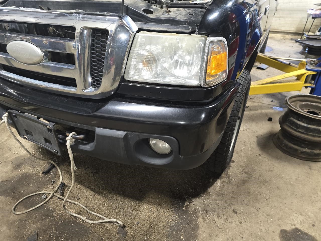 https://f005.backblazeb2.com/file/img-partshotlines-com/Inventory/NE126/Vehicle/8696_04.jpg