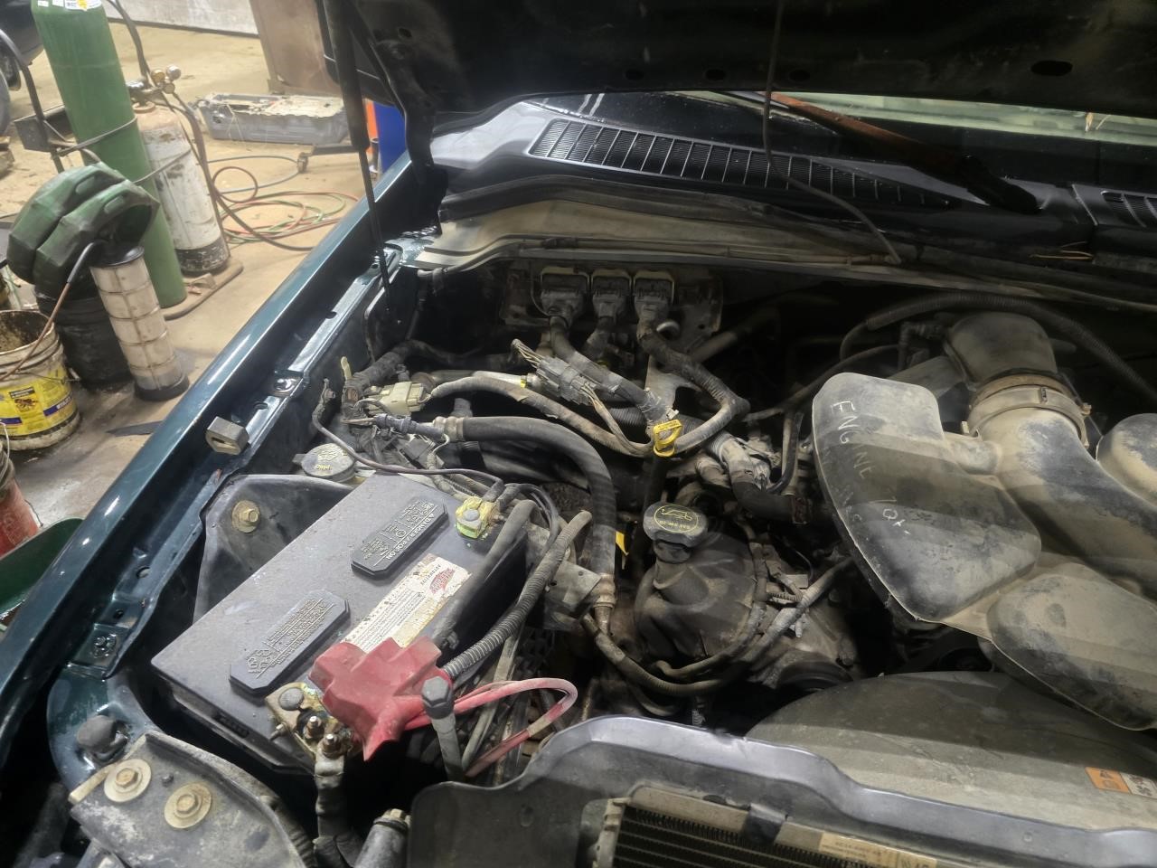 https://f005.backblazeb2.com/file/img-partshotlines-com/Inventory/NE126/Vehicle/8742_06.jpg